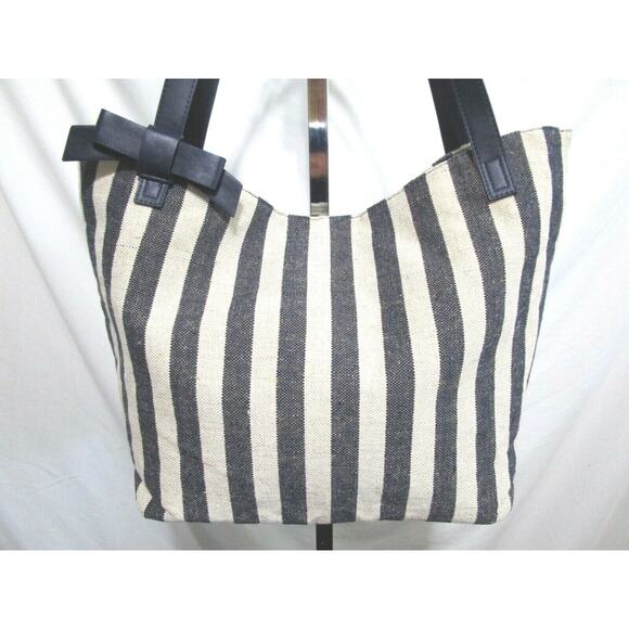 EUC! The Limited Large Navy & Ivory Striped Canvas Bow Shoulder Tote Handbag - Picture 3 of 11